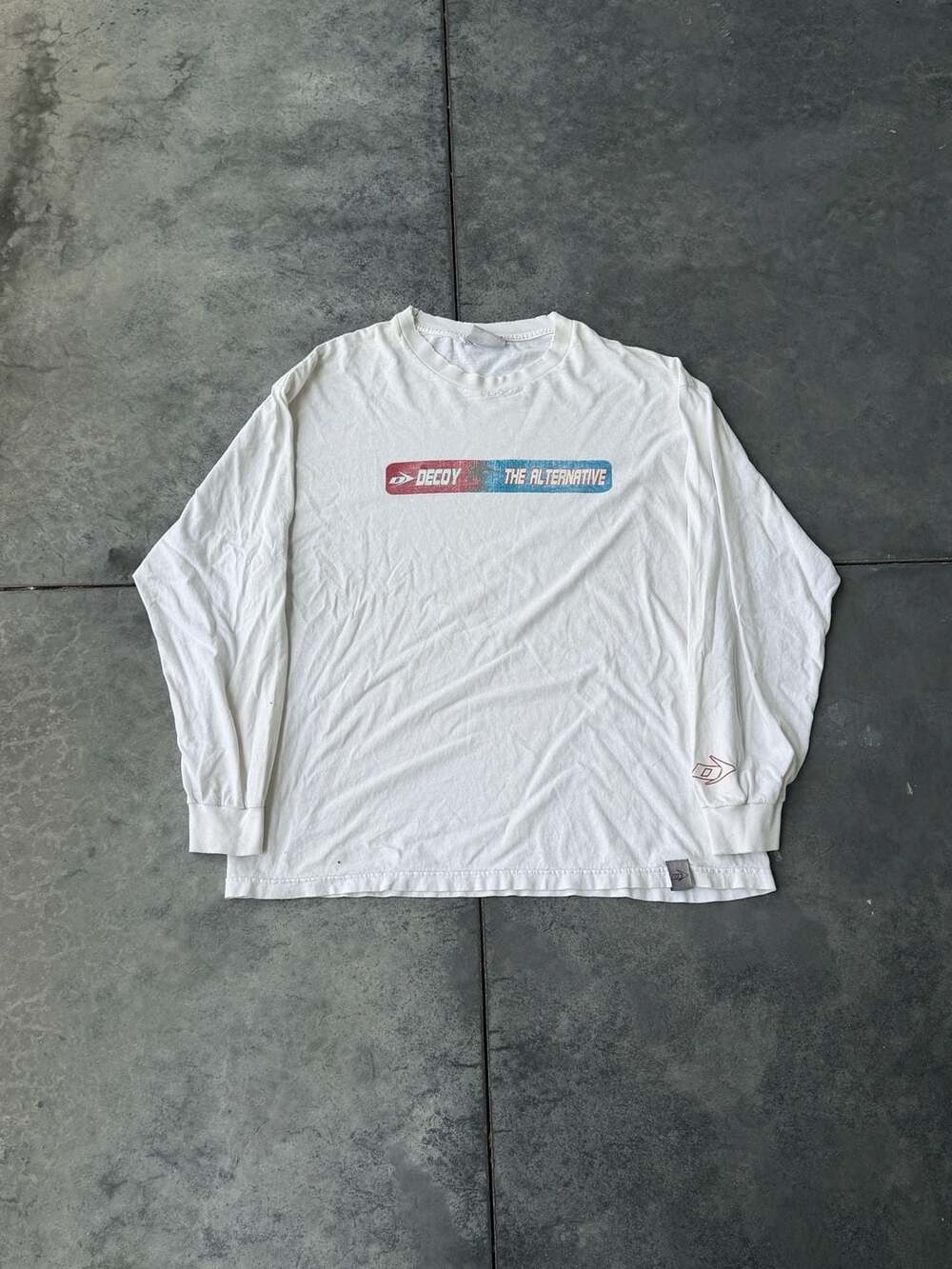 Vintage DECOY The Alternative Long Sleeve Shirt White Graphic Y2K 90s Streetwear